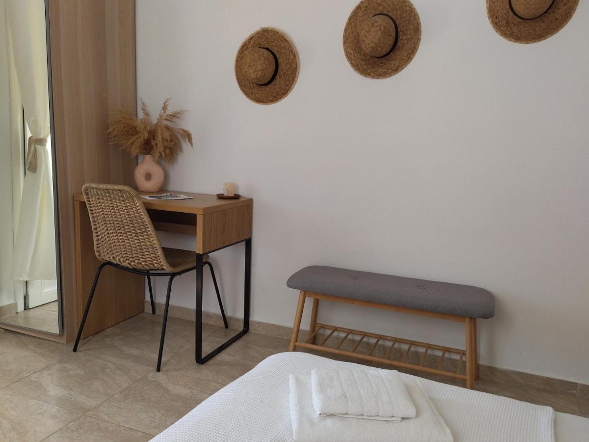 Gaia Serifos Apartments Ramos Room photo