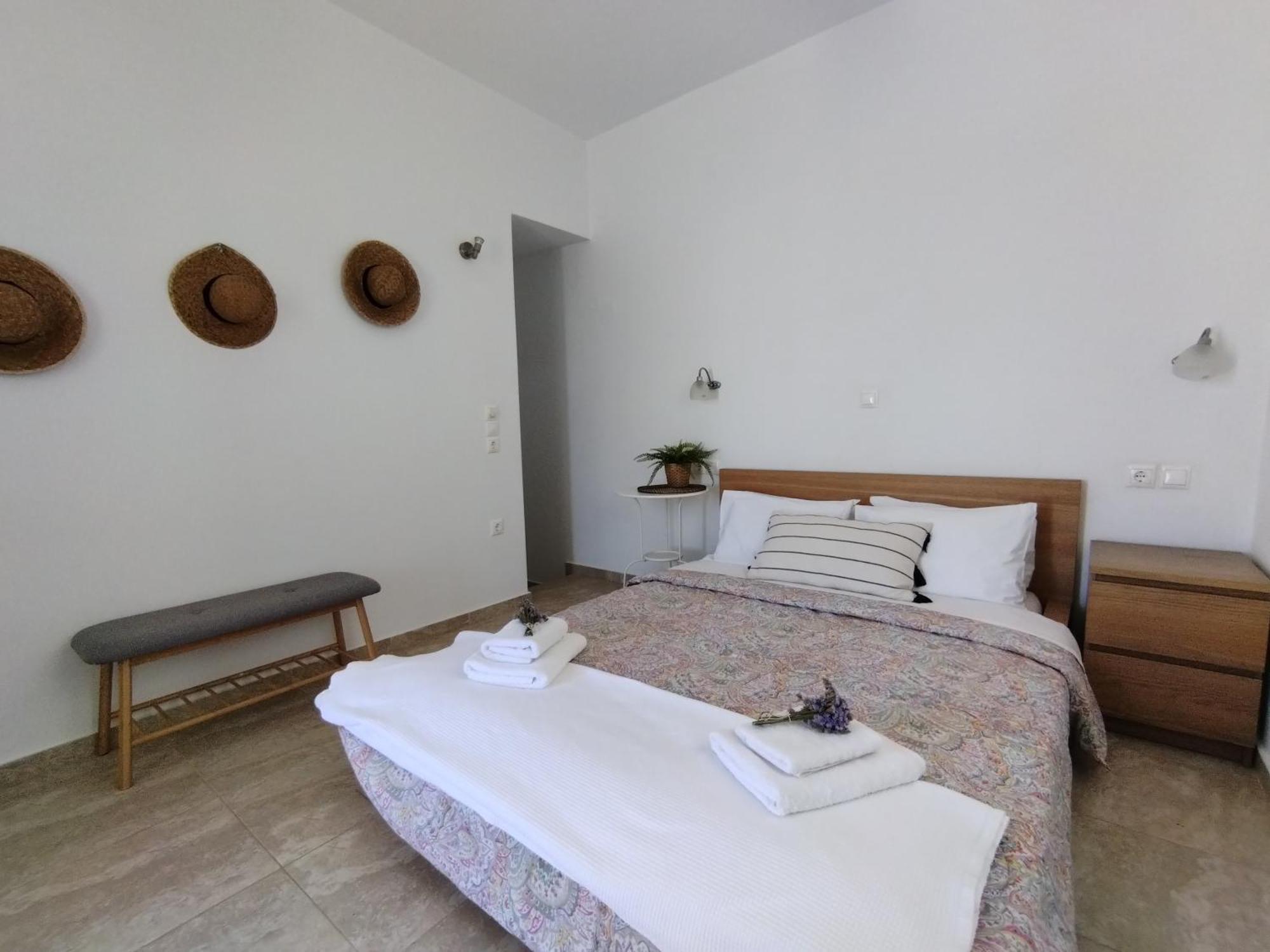 Gaia Serifos Apartments Ramos Room photo